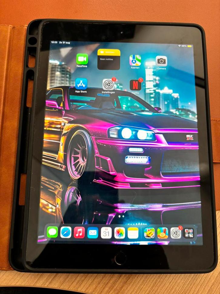 Apple iPad 6de generatie lees beschrijving, Computers en Software, Apple iPads, Gebruikt, Apple iPad, Wi-Fi, 32 GB, Grijs, Ophalen of Verzenden