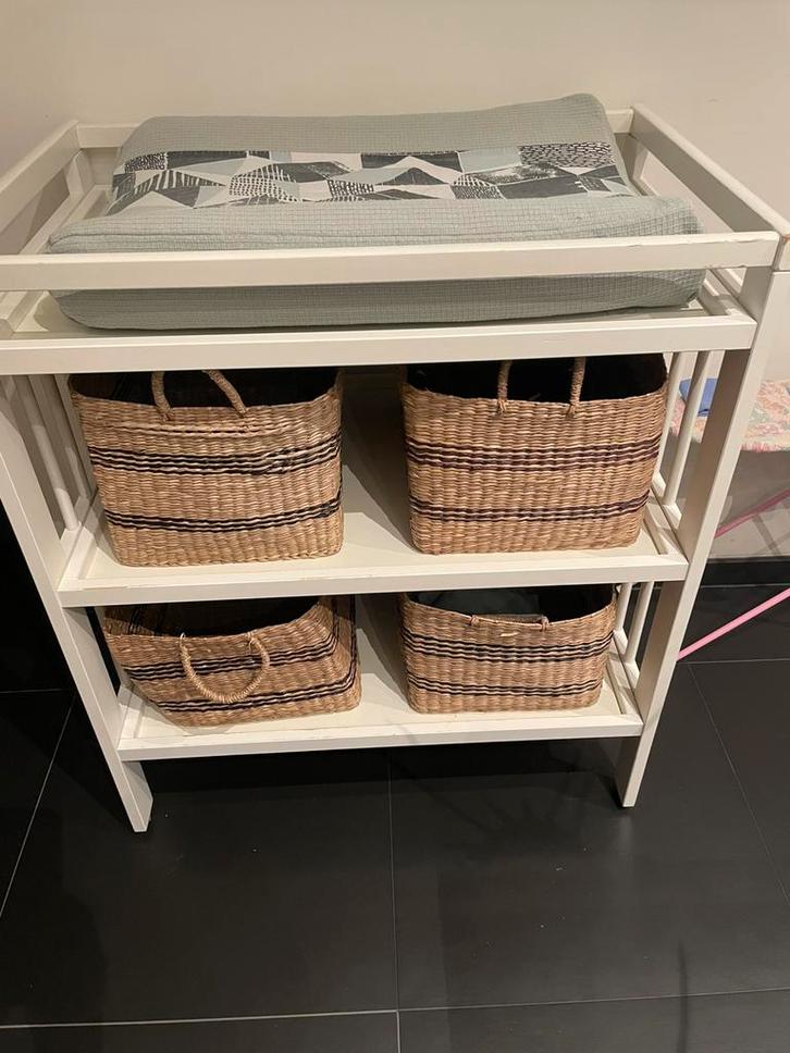 Verzorgingstafel IKEA, Huis en Inrichting, Kasten | Schoenenkasten, Zo goed als nieuw, Ophalen