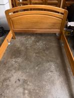 Lit en chêne 140 x 200, Brun, Enlèvement, 200 cm, Bois