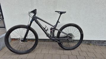 TREK FUEL EX 9.7 gen5 Mat Raw Carbon L beschikbaar voor biedingen