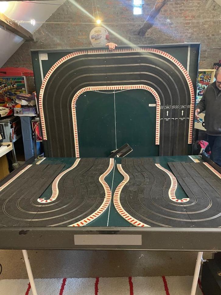 Scalextric circuit table track, Kinderen en Baby's, Speelgoed | Racebanen, Gebruikt, Racebaan, Elektrisch, Overige merken, Ophalen