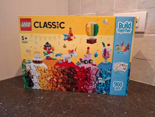 Lego Classic 11029 Creatieve feestset ONGEOPEND, Kinderen en Baby's, Speelgoed | Duplo en Lego, Nieuw, Lego, Complete set, Ophalen of Verzenden