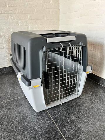 Bench hond of transportbox 70x50x50 beschikbaar voor biedingen