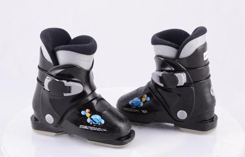 Chaussures de ski pour enfants 25 26 27 28 EU ROSSIGNOL R18, Sports & Fitness, Ski & Ski de fond, Utilisé, Chaussures, Rossignol