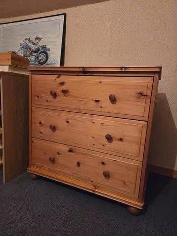 Gratis kleerkast en ladenkast