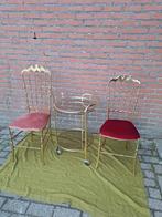 Vintage stoelen en déserte kar te koop