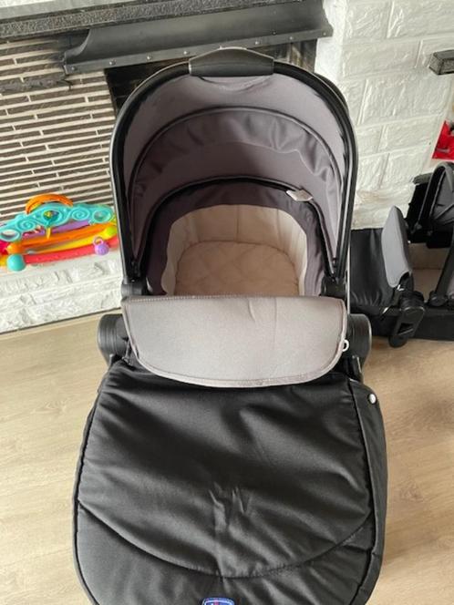 Duo buggy met maxi cosi en iso fix, Kinderen en Baby's, Tweelingen en Meerlingen, Zo goed als nieuw, Kinderwagen of Buggy, Ophalen