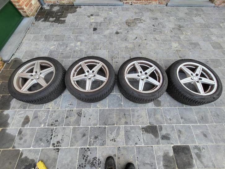 Set van 4 Pirelli winterbanden op velg voor Mazda 6, Auto-onderdelen, Banden en Velgen, Banden en Velgen, Winterbanden, 17 inch