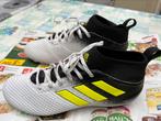 Chaussures de foot Adidas taille 43, Chaussures
