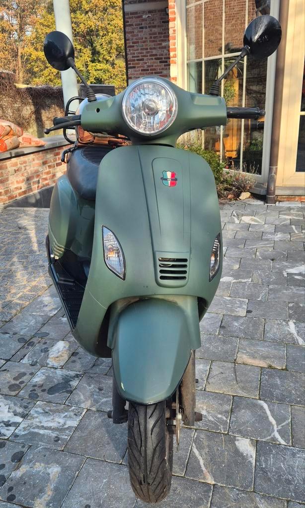 GTS Toscana A-klasse vespa Bieden, Vélos & Vélomoteurs, Vélomoteurs & Scooters bridés, Vespa, Essence, Enlèvement