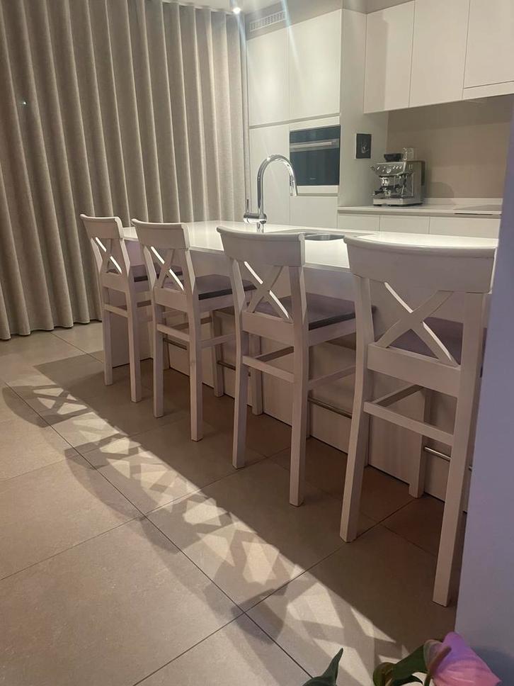 Barstoelen Fjord in massief hout, Huis en Inrichting, Barren, Zo goed als nieuw, Ophalen