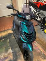 Piaggio zip 2 takt 70cc b klasse, Fietsen en Brommers, Scooters | Piaggio, Ophalen, Zo goed als nieuw, Zip
