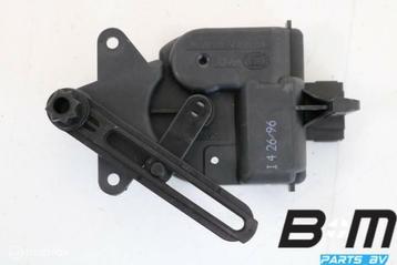 Kachelstelmotor Audi A4 8D beschikbaar voor biedingen