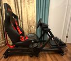 Sim racing cockpit + gratis stuur, Ophalen, Zo goed als nieuw
