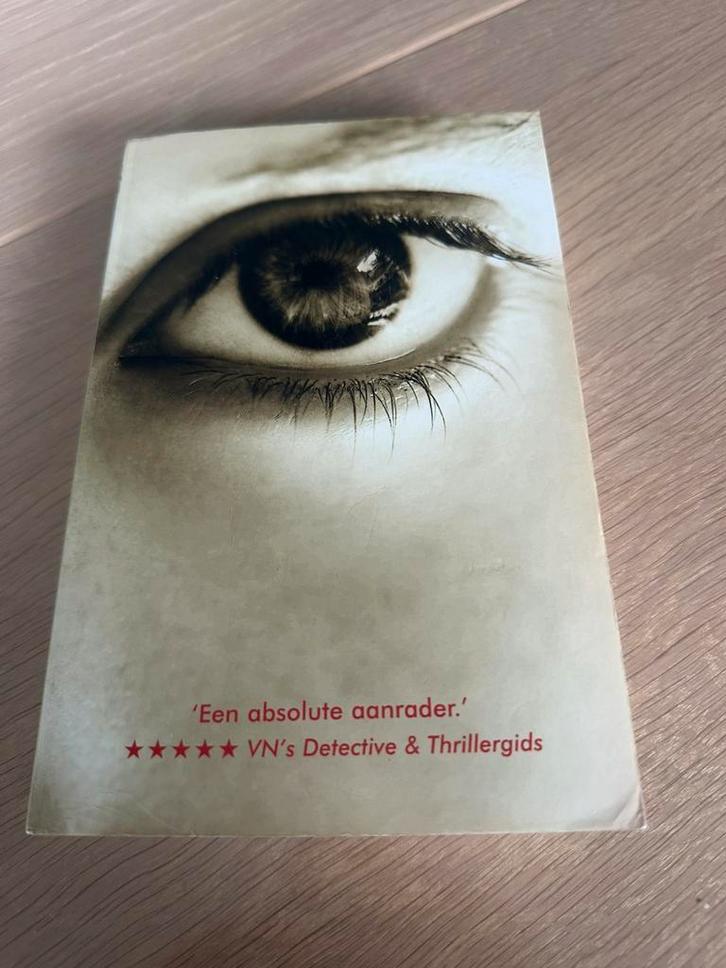 S.J. Watson - Voor ik ga slapen, Boeken, Thrillers, Ophalen of Verzenden