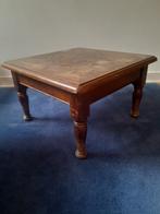 Vierkante massief houten salontafel met gedraaide poten, Gebruikt, 50 tot 100 cm, Rustiek-traditioneel, Minder dan 50 cm