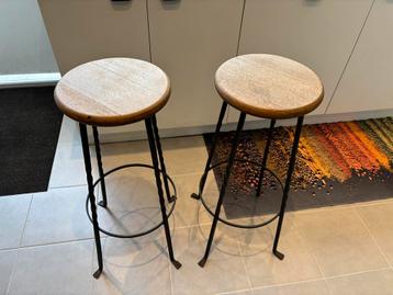 Lot de 2 Tabourets de bar bois/fer forgé beschikbaar voor biedingen
