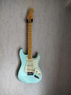 60s voiced strat FSR kleur met koffer, Muziek en Instrumenten, Ophalen, Gebruikt, Solid body, Overige merken