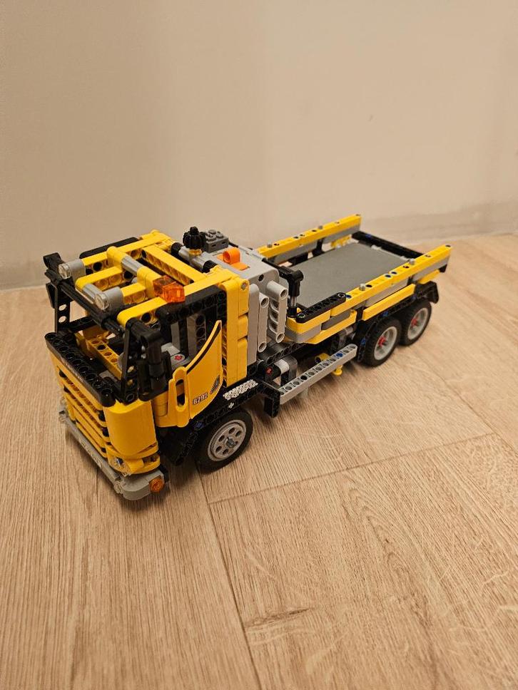 8292 LEGO Technic Cherry Picker, Kinderen en Baby's, Speelgoed | Duplo en Lego, Zo goed als nieuw, Lego, Ophalen