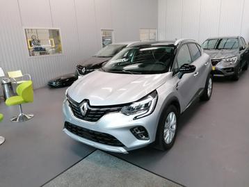 Renault Captur benzine automaat, Auto's, Zwart, 4 cilinders, Bedrijf, 5 zetels