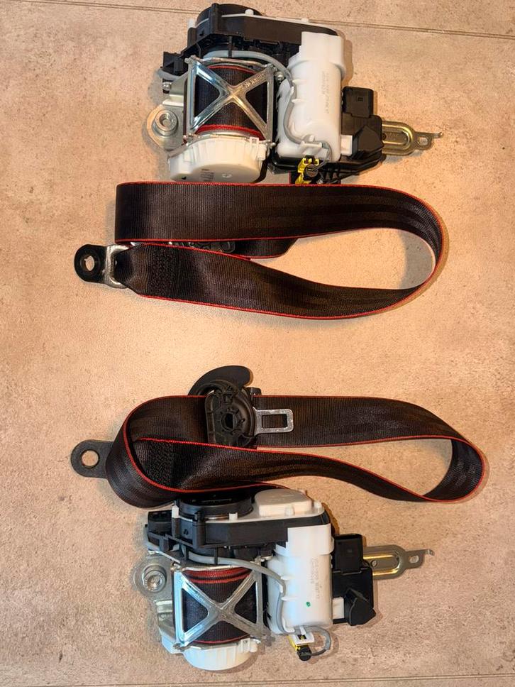 Ceinture de sécurite avant RS3 8V, Auto-onderdelen, Elektronica en Kabels, Audi, Nieuw, Ophalen of Verzenden