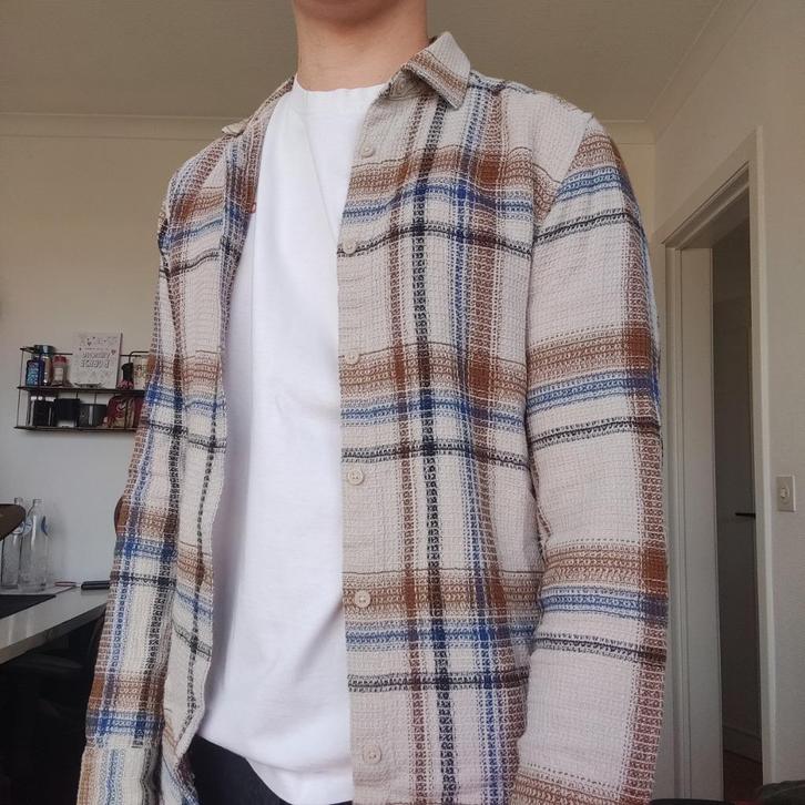 Beige overhemd van Only & Sons, Kleding | Heren, Overhemden, Zo goed als nieuw, Halswijdte 38 (S) of kleiner, Beige, Ophalen of Verzenden