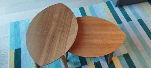 Tables gigognes, lot de 2, plaqué noyer, Huis en Inrichting, Tafels | Salontafels, Gebruikt, Minder dan 50 cm, Minder dan 50 cm