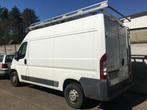 PEUGEOT BOXER LICHTE VRACHTWAGEN MET MOTORSCHADE 2198CC 96KW, Auto's, Euro 5, Stof, Wit, Parkeersensor