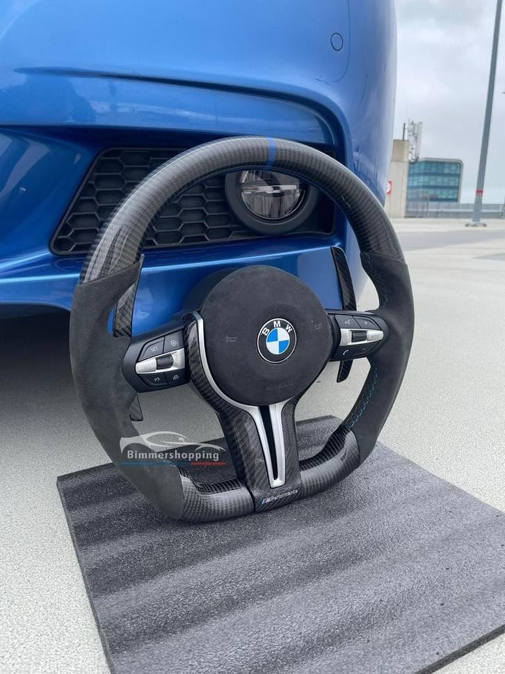 Bmw half carbon, half alcantara stuur, F20 F30 F32 F80 etc, Autos : Pièces & Accessoires, Commande, BMW, Neuf, Enlèvement ou Envoi