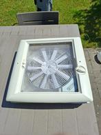 Dakluik met ventilator, Caravans en Kamperen, Ophalen, Zo goed als nieuw