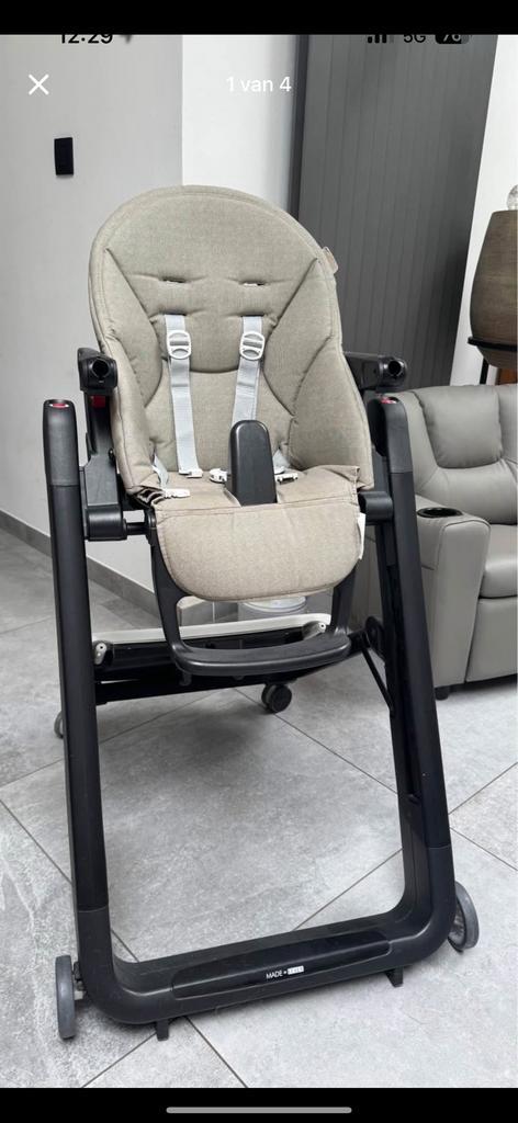 Eetstoel peg perego, Enfants & Bébés, Chaises pour enfants, Utilisé, Chaise évolutive, Coulissant, Plateau amovible, Ceinture(s)