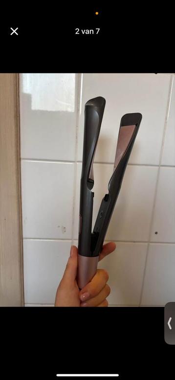 Haar electronica beschikbaar voor biedingen