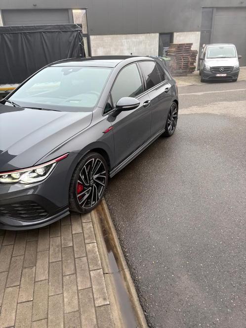GOLF 8 EIND 2022 SPECIAL EDITION FULL OPTION, Auto's, Volkswagen, Particulier, Golf, 360° camera, 4x4, Aangepast voor mindervaliden