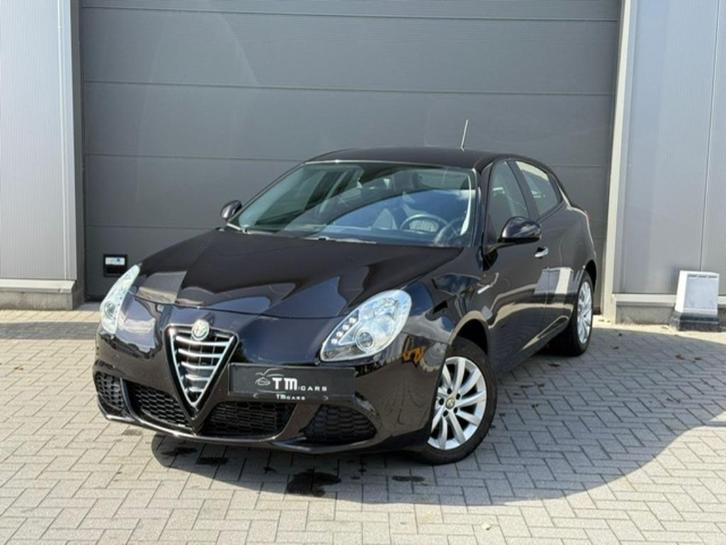 Alfa Romeo Giuletta benzine, Auto's, Alfa Romeo, Bedrijf, Te koop, Giulietta, ABS, Adaptieve lichten, Airbags, Airconditioning