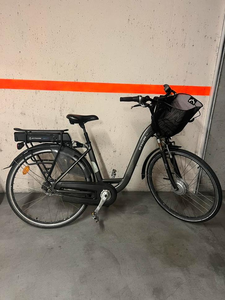 Vélo électrique Elops E900 Btwin (2 chargeurs), Vélos & Vélomoteurs, Vélos électriques, Enlèvement ou Envoi