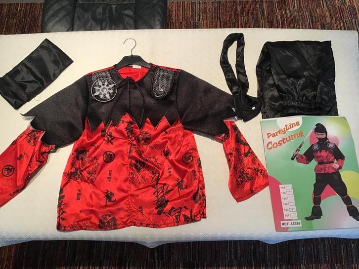 costume de carnaval taille 152 pour seulement 5 euros, Enfants & Bébés, Costumes de carnaval & Déguisements, Comme neuf, 146 à 152