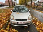 Ford fiesta 1.4 tdci airco, Autos, Argent ou Gris, Achat, Boîte manuelle, Noir