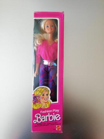 Fashion Play Barbie Mattel 1983 met box  beschikbaar voor biedingen