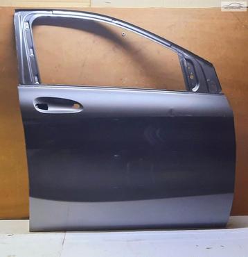 Portier deur rechts Mercedes B-Klasse W246 ->'11 A2467222416 beschikbaar voor biedingen