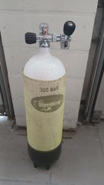 Duikfles 10l      300bar, Watersport en Boten, Duiken, Ophalen, Zo goed als nieuw, Duikfles