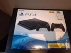 PS4 & 2 CONTOLLERS, Computers en Software, Optische drives, Ophalen, Gebruikt