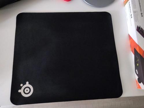 SteelSeries QcK+ Cloth Gaming Mouse Pad, Informatique & Logiciels, Tapis de souris, Comme neuf, Ergonomique, Gaming tapis de souris