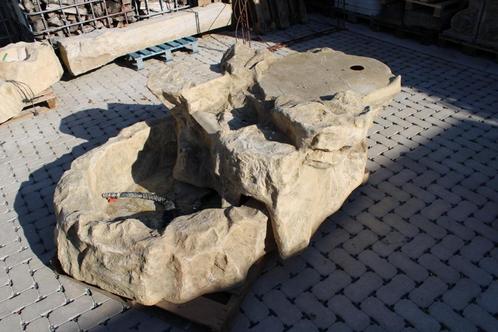 Imitatie rotsfontein, 12 stopcontacten voor waterlampen, Tuin en Terras, Waterpartijen en Fonteinen, Zo goed als nieuw, Fontein