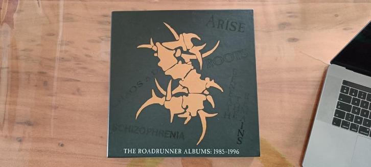 Sepultura – The Roadrunner Albums: 1985-1996 vinyl 6lp box, Cd's en Dvd's, Vinyl | Hardrock en Metal, Ophalen of Verzenden