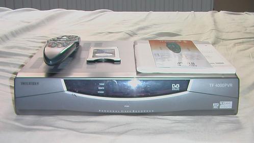 Topfielld TF4000VR Met Hardeschijfruimte Ontvanger., Audio, Tv en Foto, Decoders en Harddiskrecorders, Zo goed als nieuw, Decoder