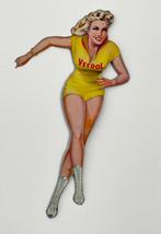 Veedol bedrukt plaatwerk, Pin-Up 1955 ORIGINEEL!, Ophalen of Verzenden