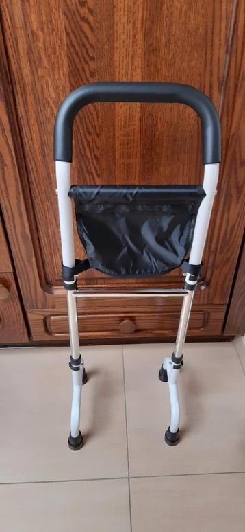 Canne pour se relever facilement. Neuf beschikbaar voor biedingen