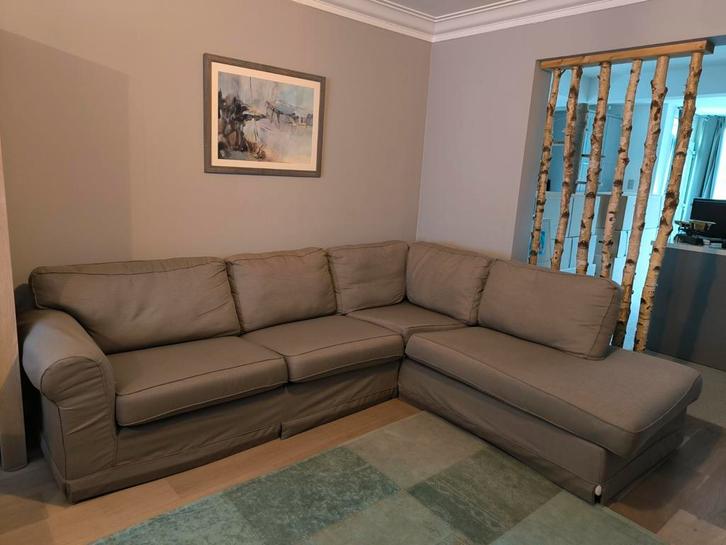 Knappe hoekzetel in taupe in prima staat - MOET NU WEG, Huis en Inrichting, Zetels | Complete zithoeken, Gebruikt, Ophalen