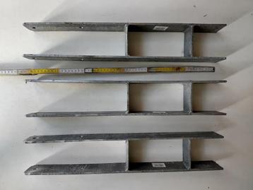 Paalschoen H-ankers 3 stuks beschikbaar voor biedingen