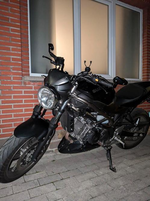 2023 Suzuki SV650 NIEUWSTAAT | A2 | 35 KW | 1STE EIGENAAR, Motos, Motos | Suzuki, Particulier, Naked bike, 12 à 35 kW, 2 cylindres